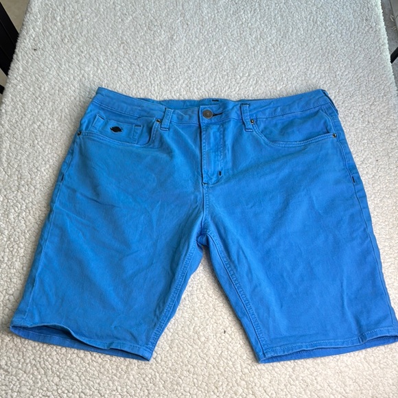 Buffalo David Bitton Vibrant Blue Flat Front Shorts - Picture 1 of 6